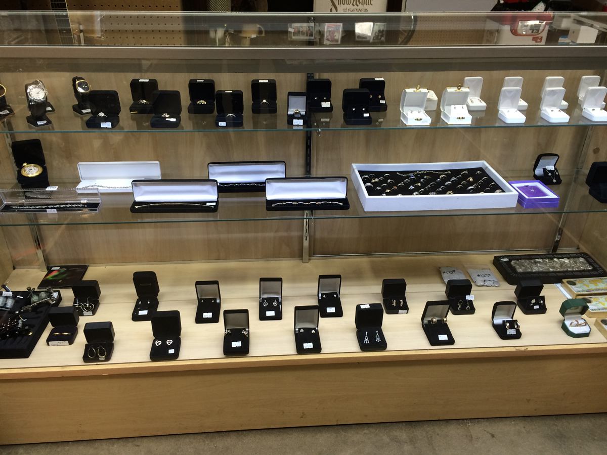 jewelry1 AZ Pawn Kelowna Pawn Shop jewelry1 AZ Pawn Kelowna Pawn Shop